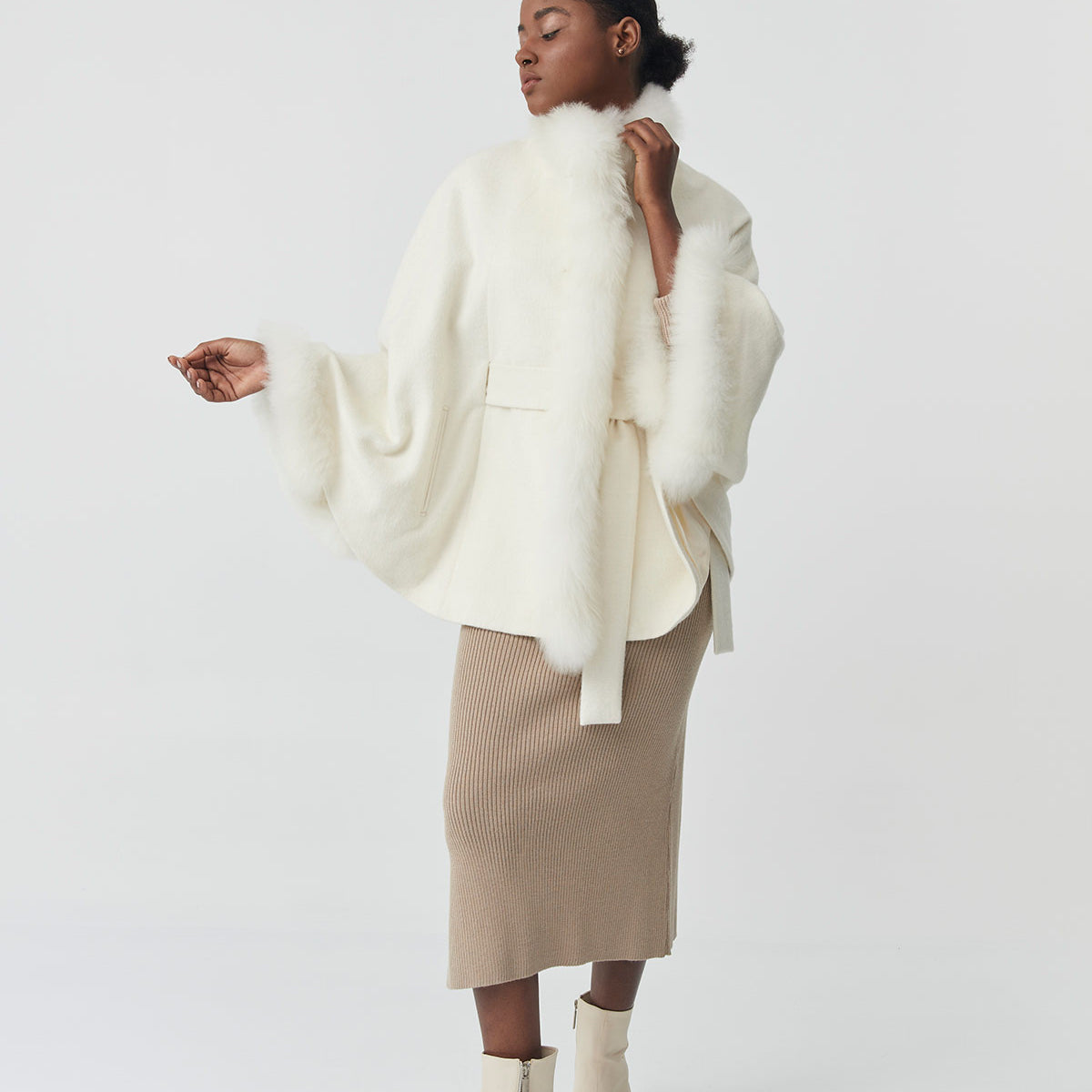 Baby Alpaca Cape | Soleil