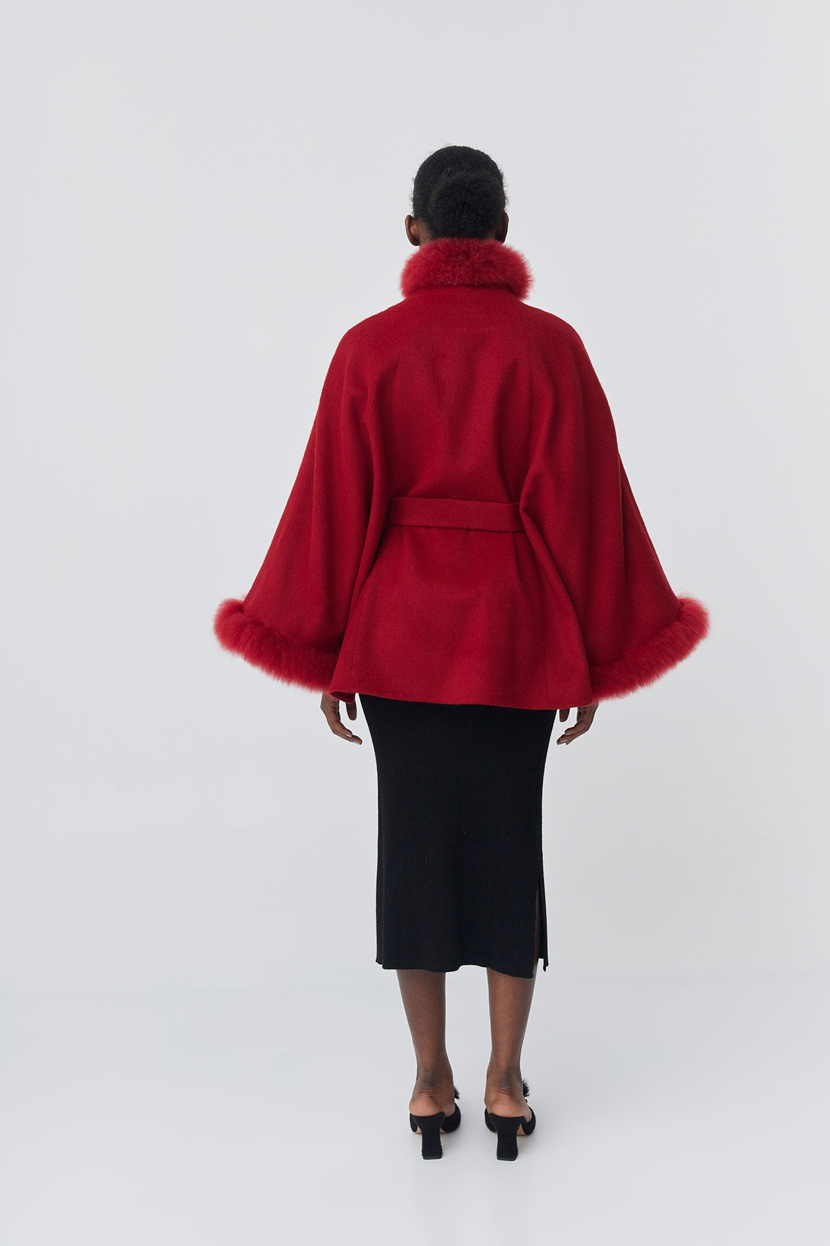 Baby alpaca Cape | Soleil