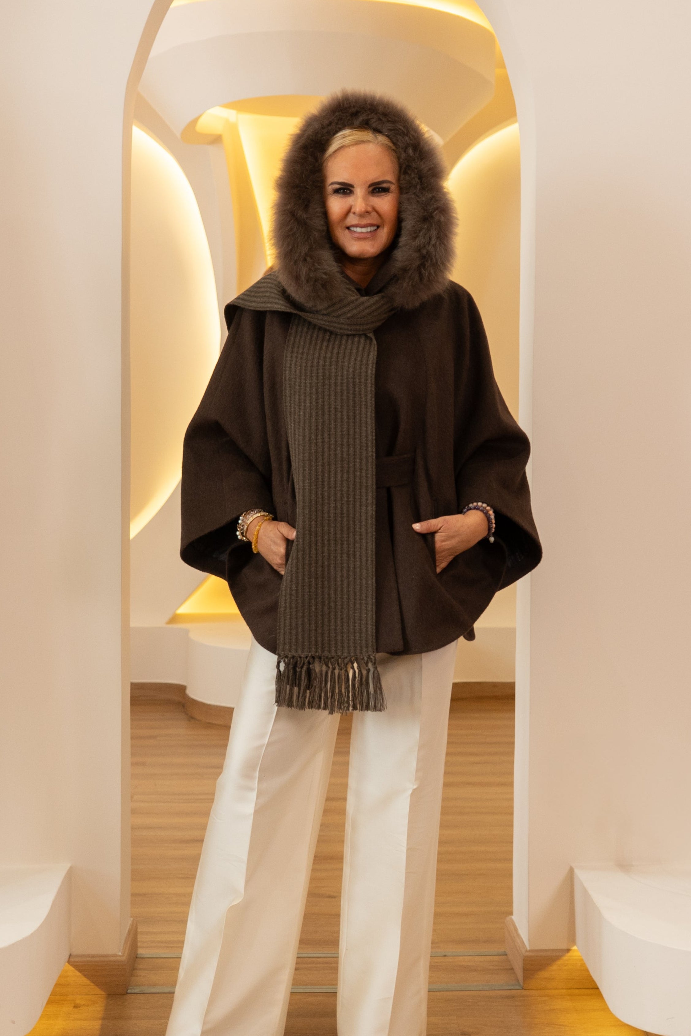 Scarf with Fur Brown Rosette