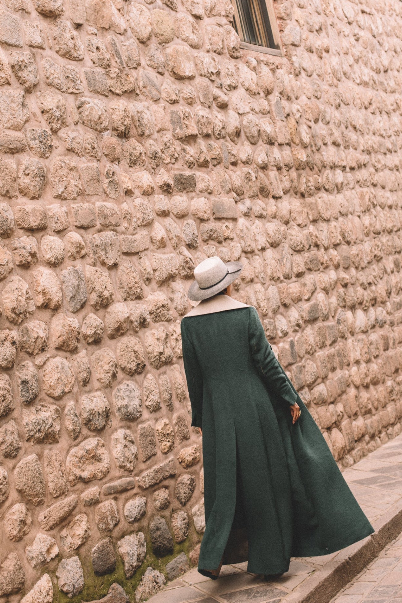 Suri-alpaca-green-coat-diana