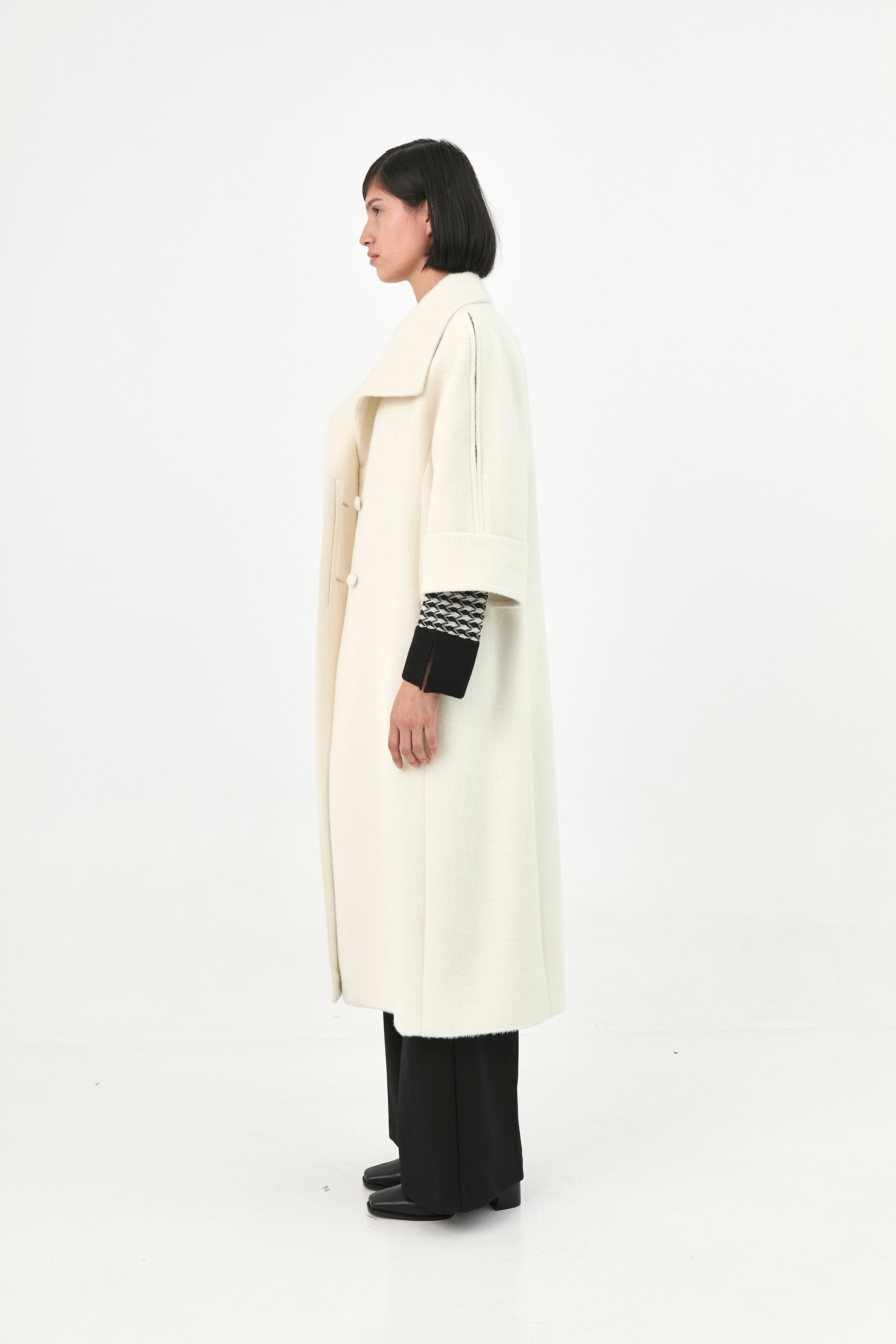Suri Alpaca Short-Sleeve Coat | Grecia