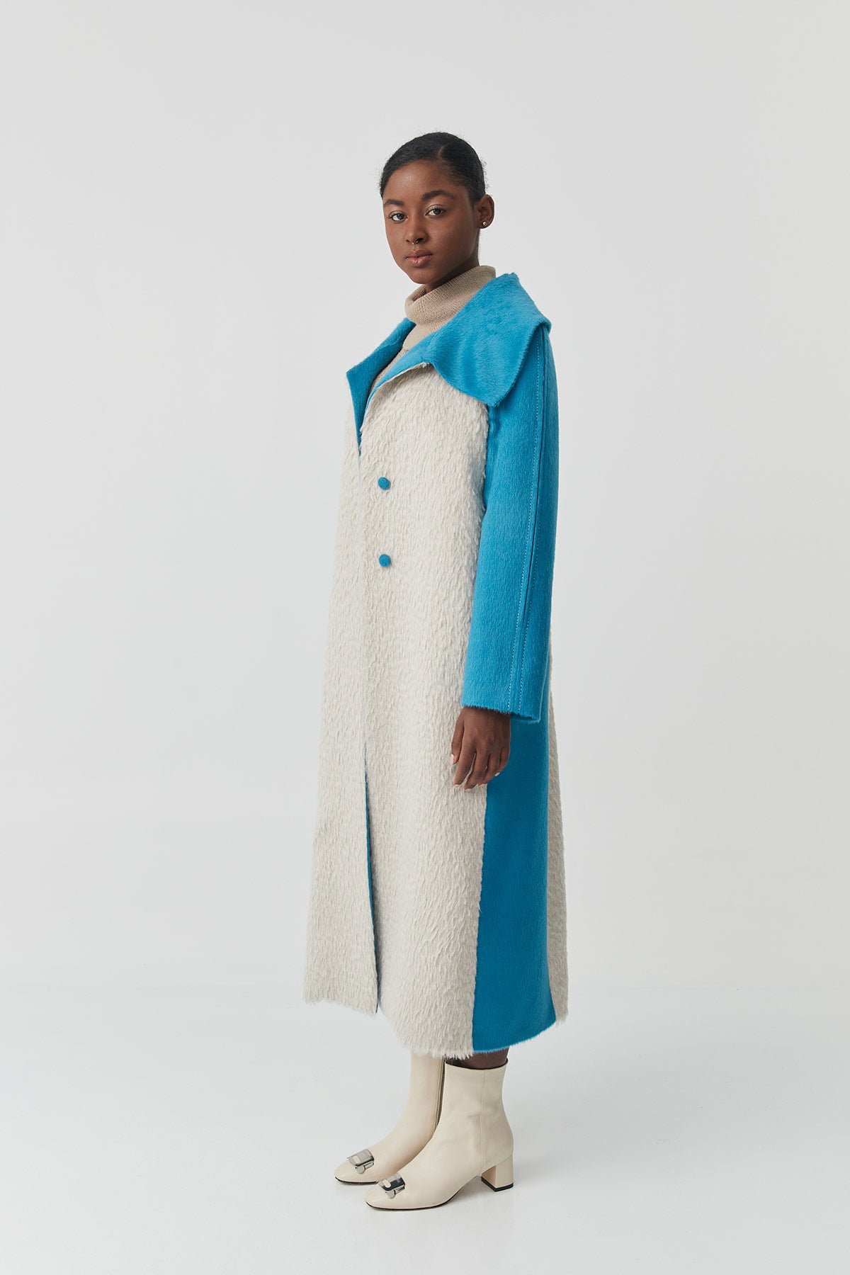 Abrigo Suri Alpaca 25 Years | Pieza Única