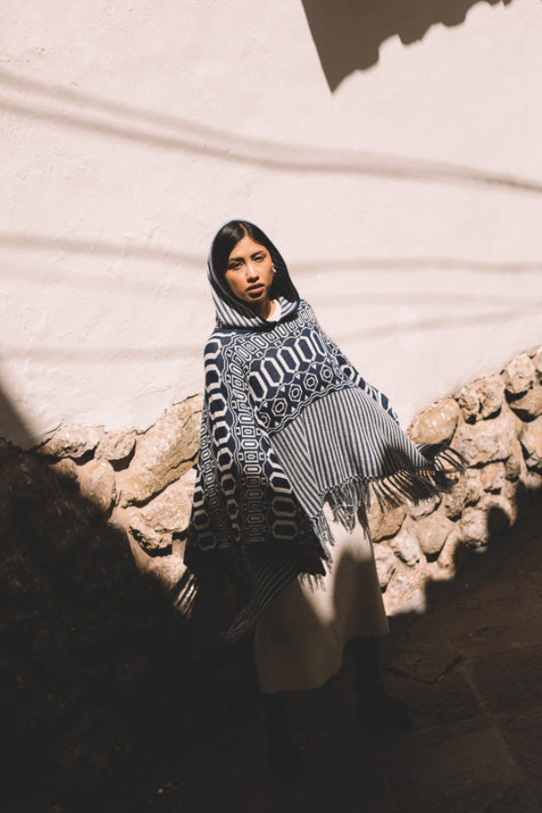 poncho de alpaca mujer