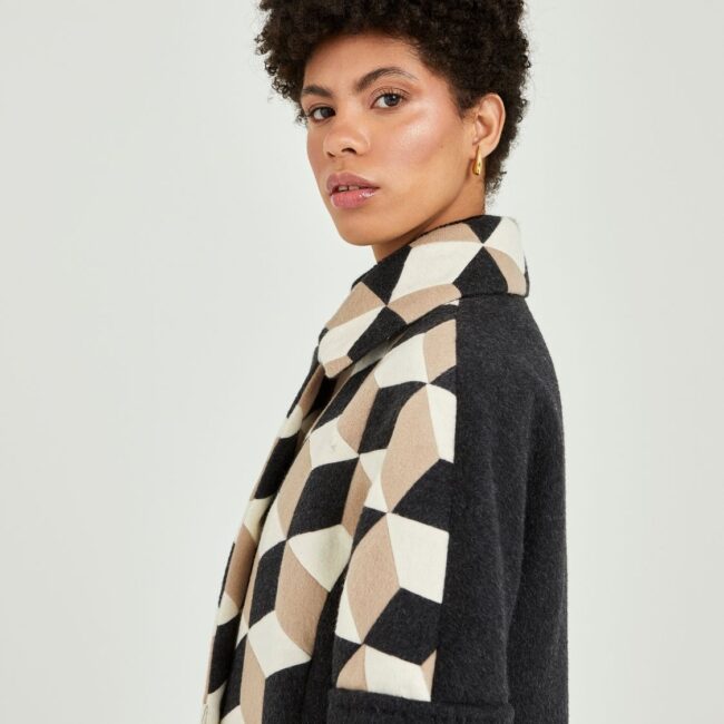 Cuboid handcrafted coat - Image 4