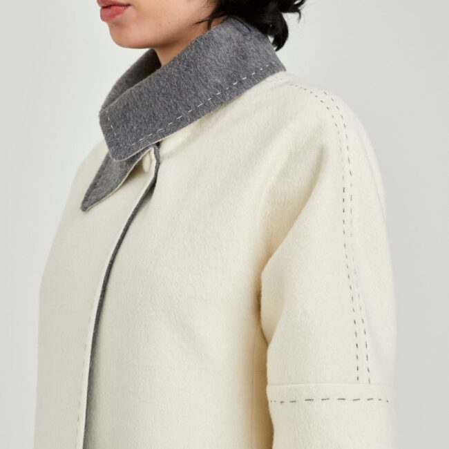 Handcrafted short-sleeve ivory coat - Image 4