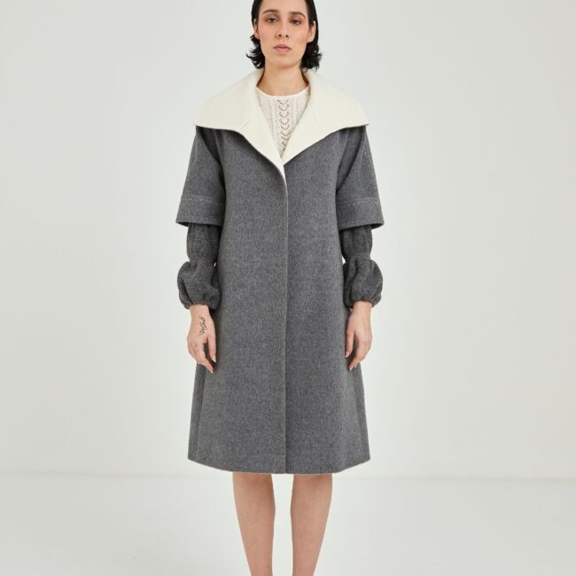Handcrafted short-sleeve charcoal coat