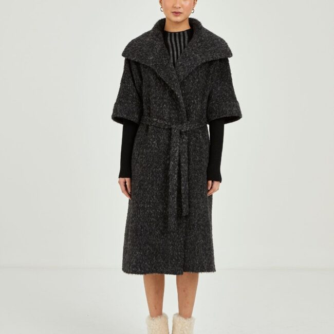 Heritage short-sleeve charcoal coat