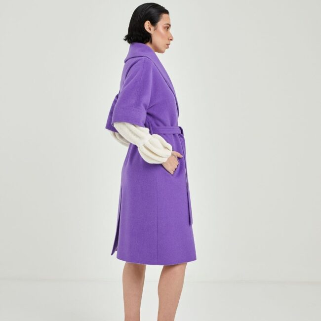 Handcrafted purple short sleeve coat - Image 3