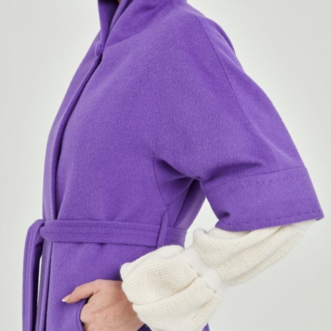 Handcrafted purple short sleeve coat - Image 5
