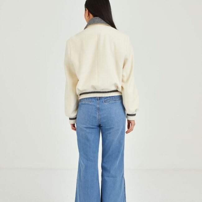 Two-pocket ivory jacket - Image 3