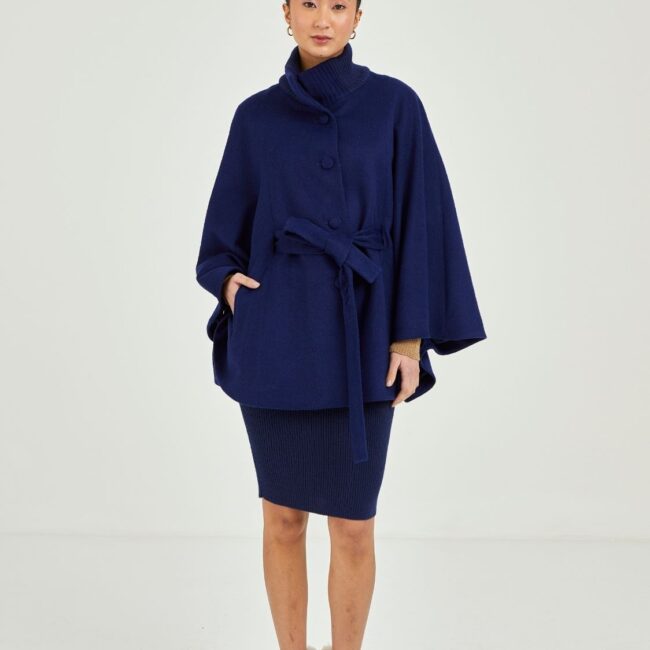 Knitted-collar blue alpaca cape - Image 2
