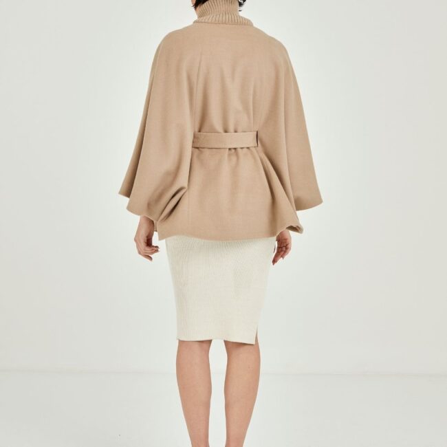 Knitted-collar beige alpaca cape - Image 2